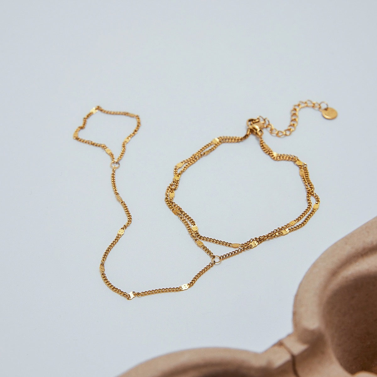 Monaco Hand Chain