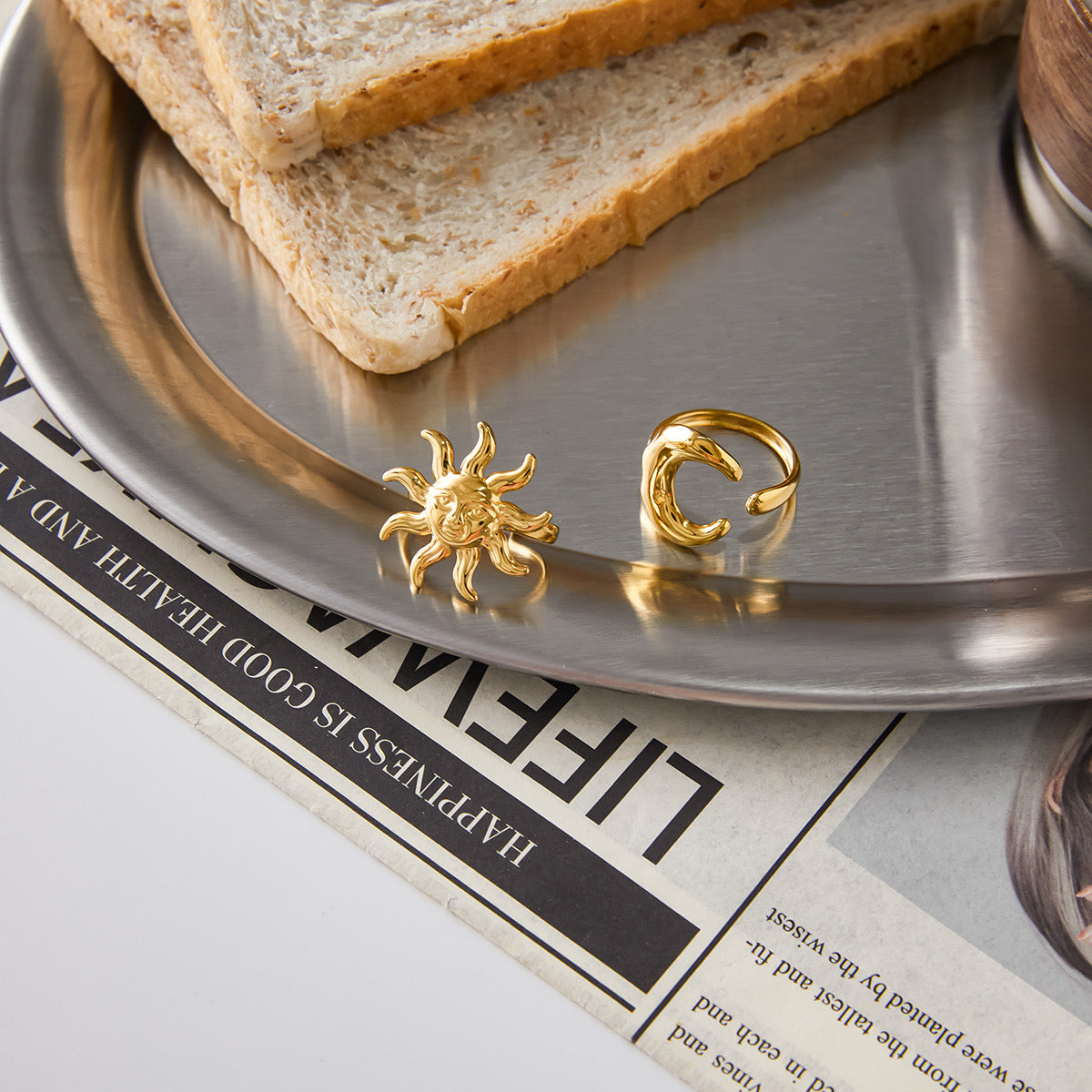Solar Grace Ring