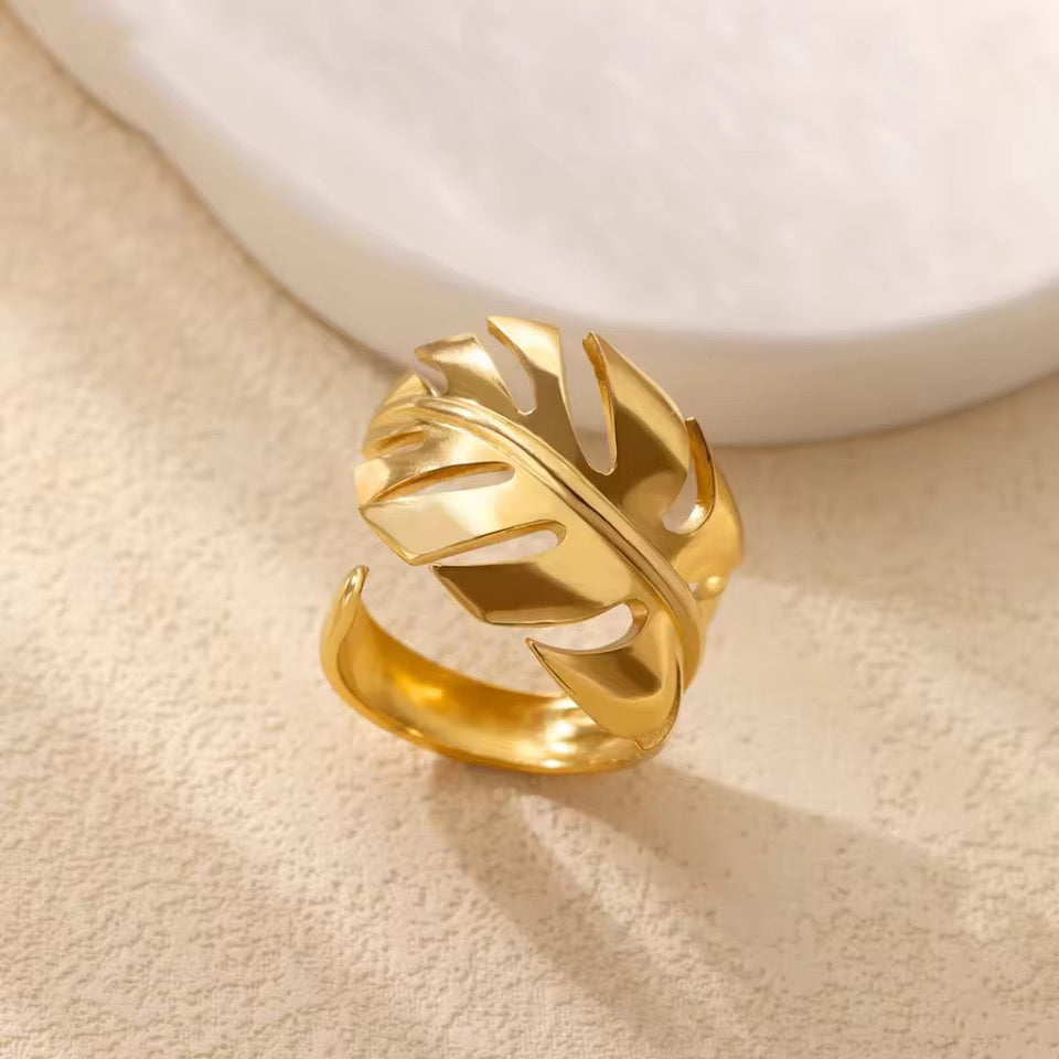 Monstera Ring