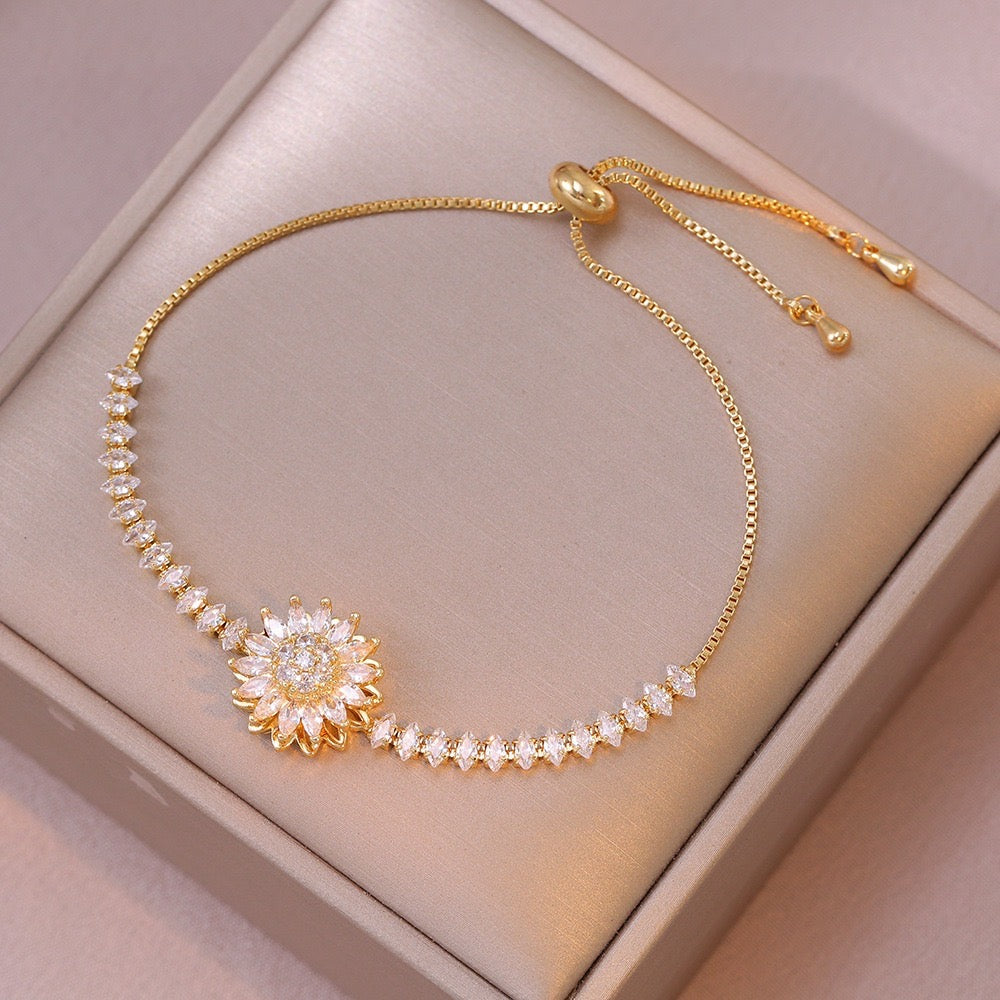 Mirna Bracelet