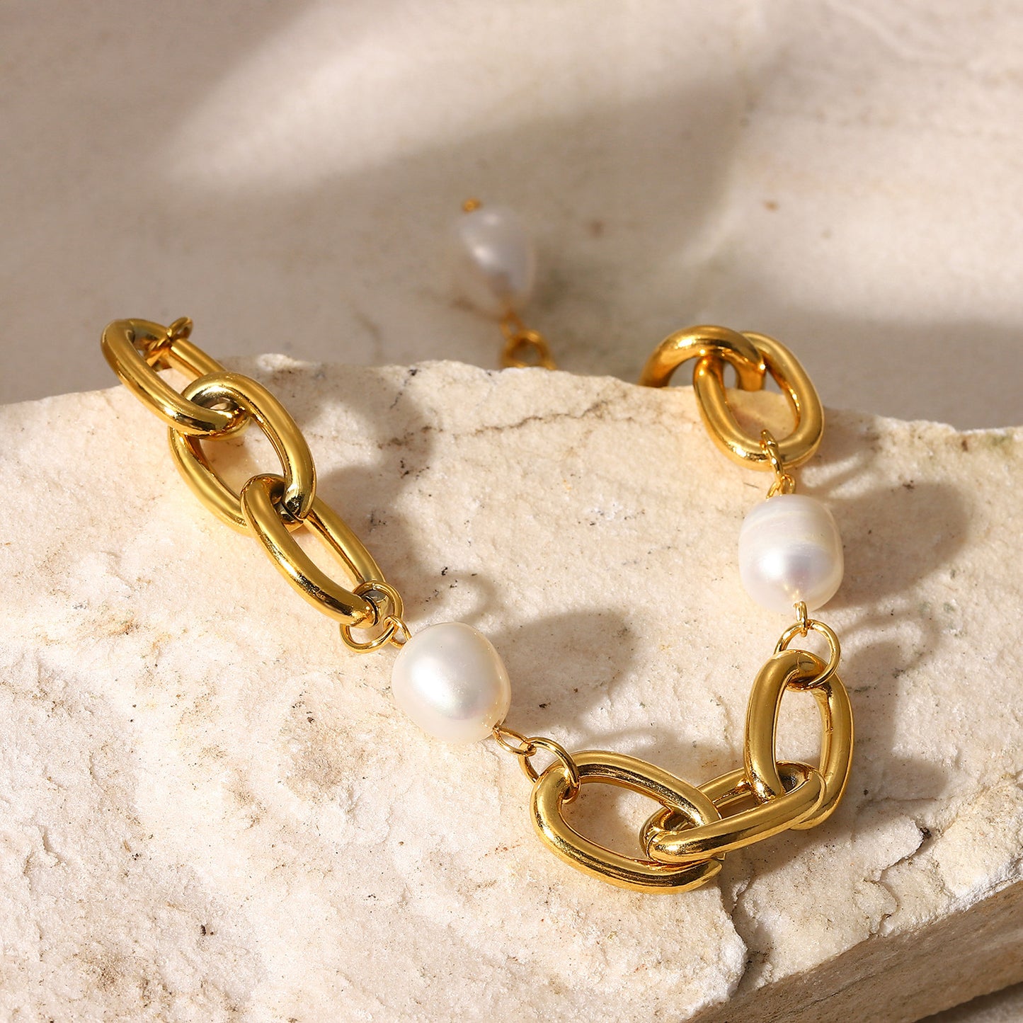 Ivory Glow Bracelet
