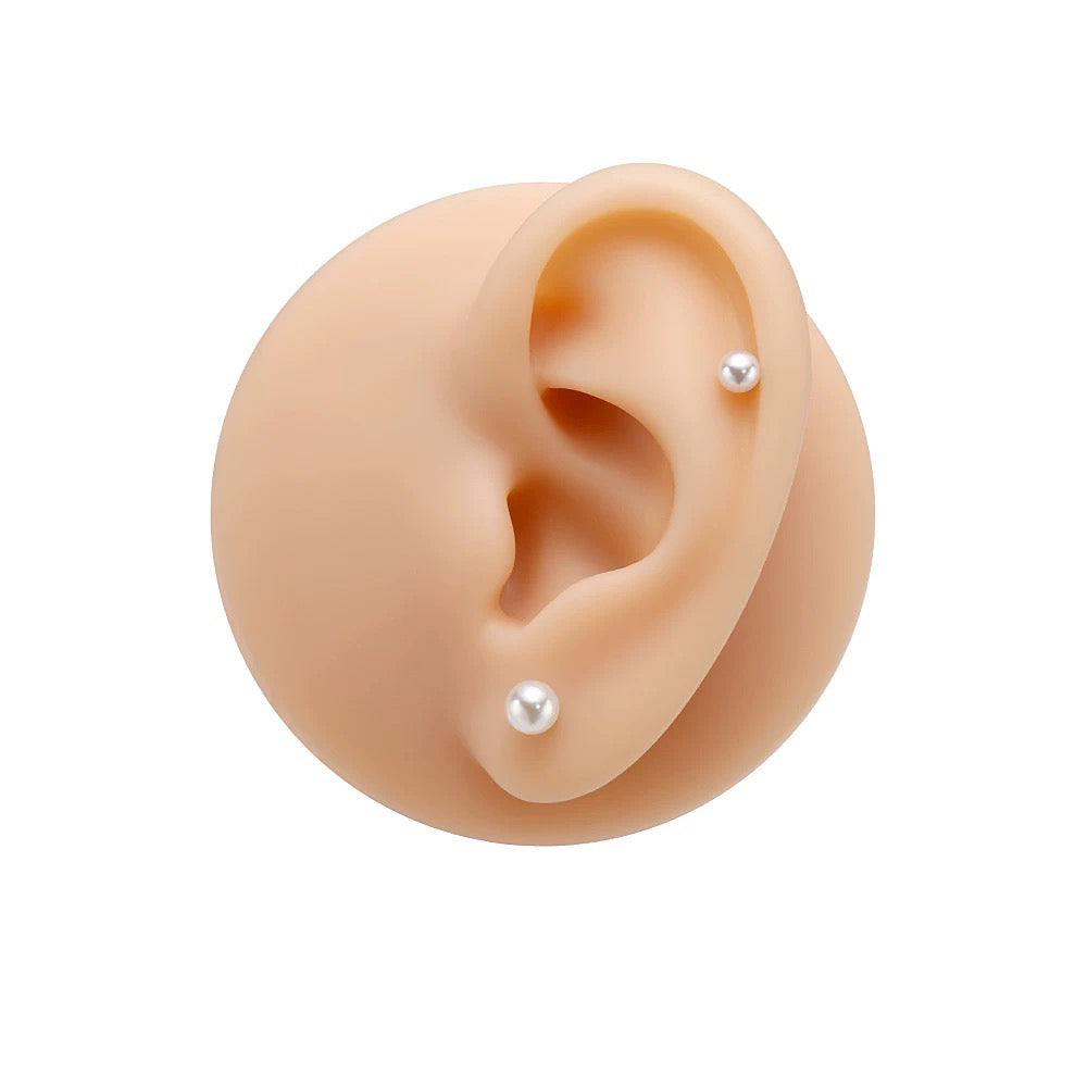 Pearl Labret