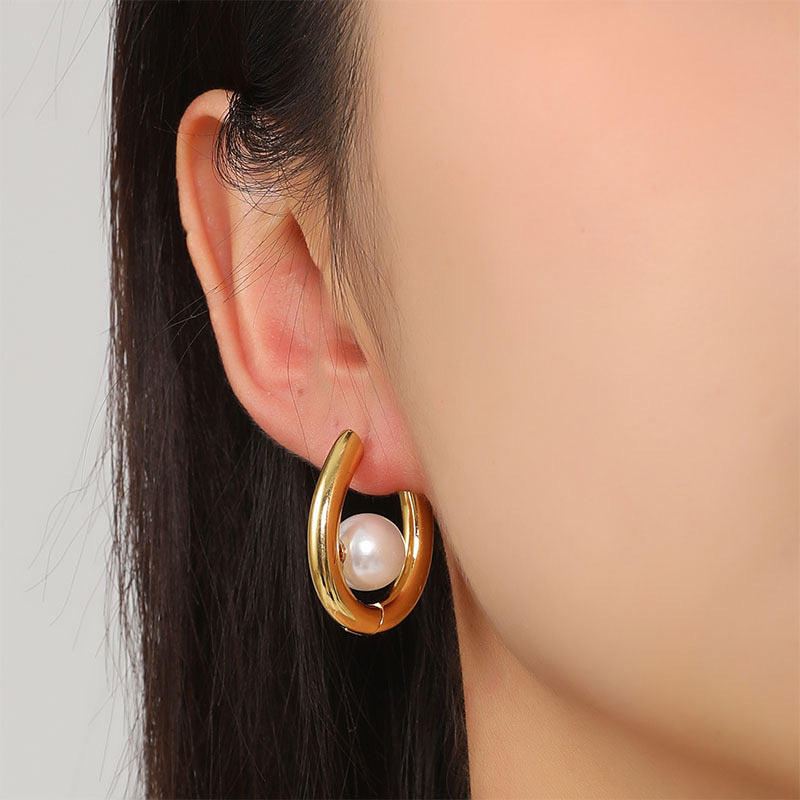 Soft Pearl Hoops
