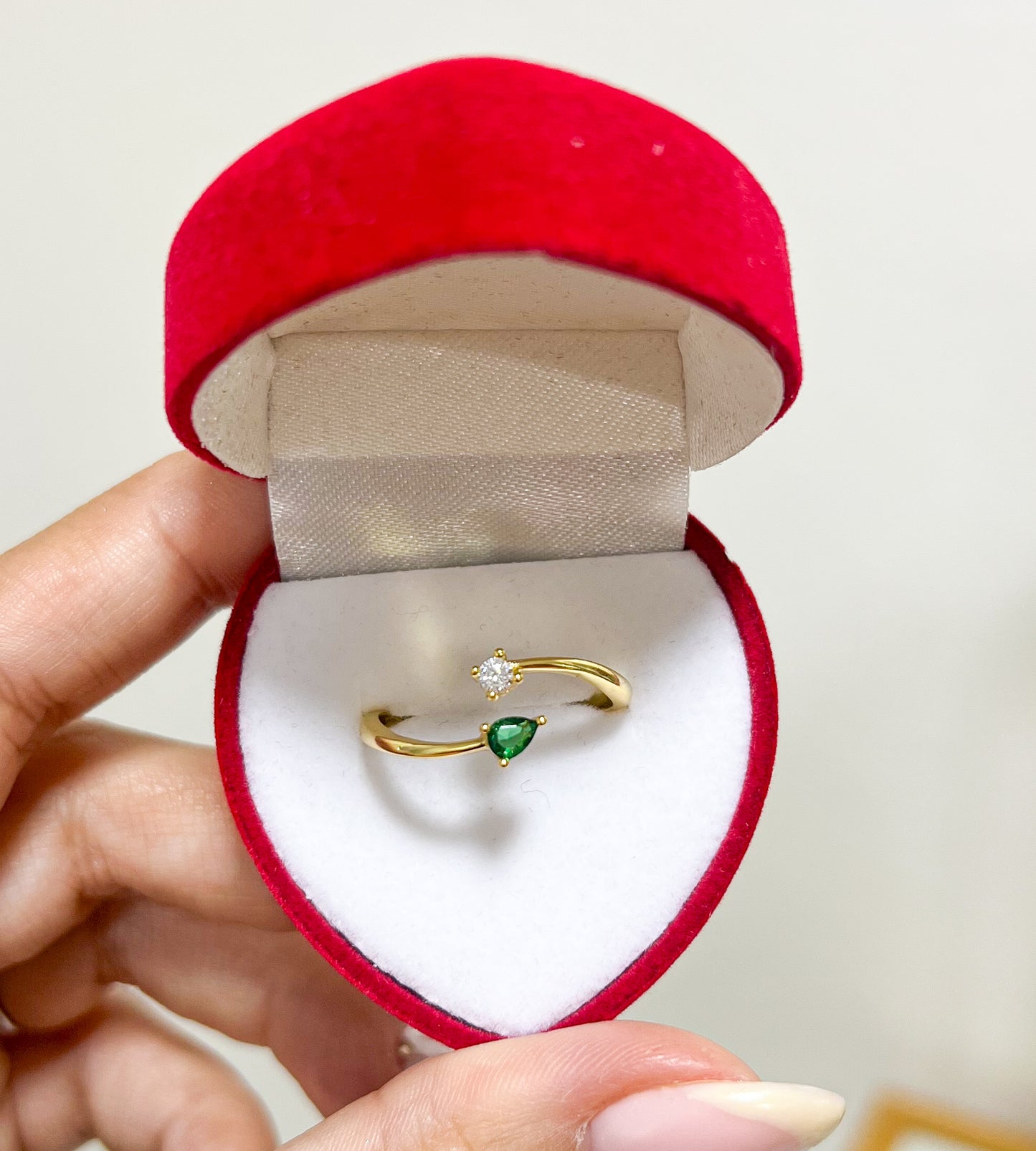 Aurora Green Ring