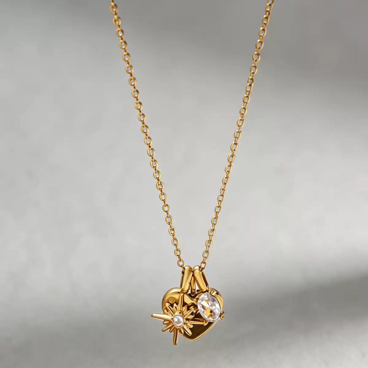 Siempre Tú Necklace