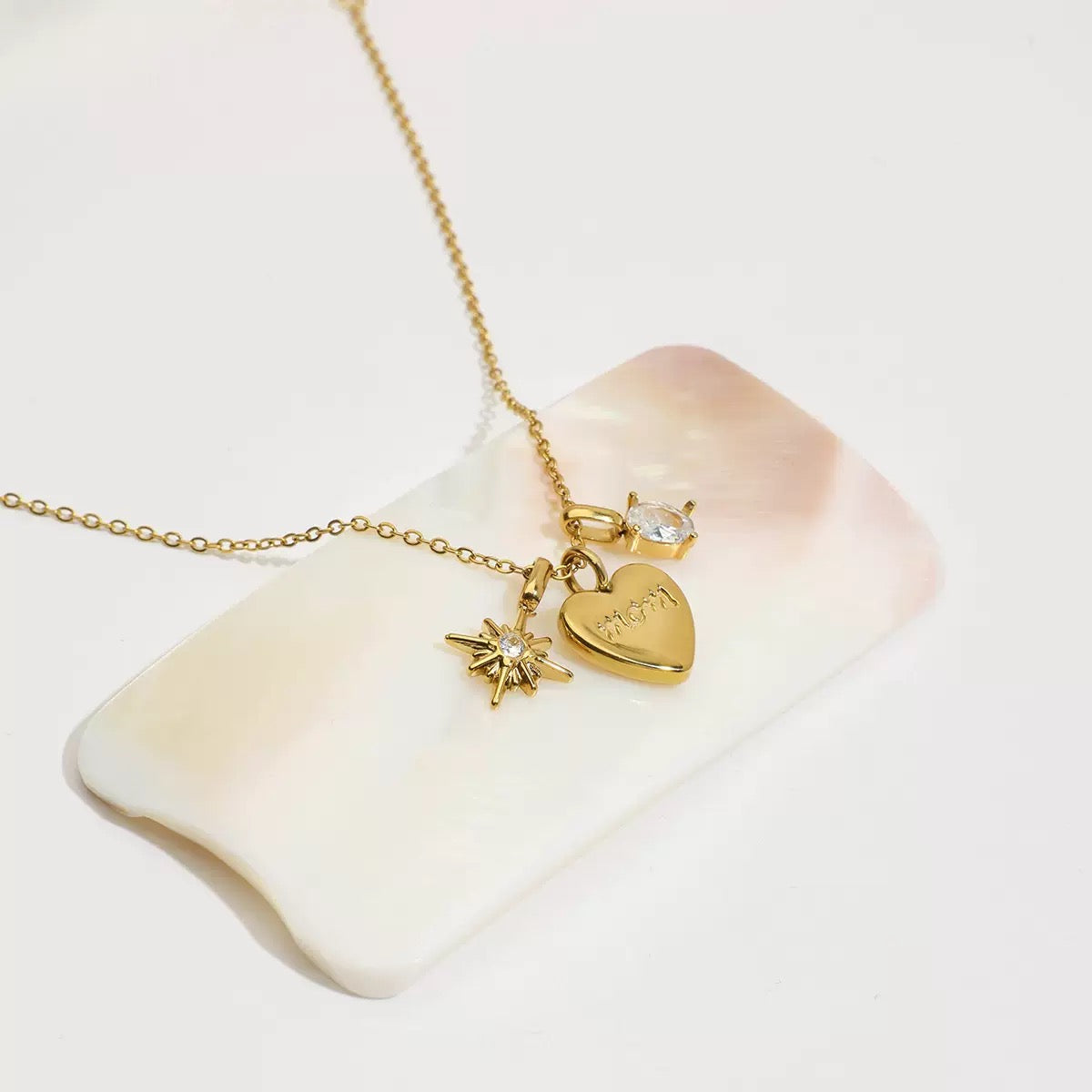 Siempre Tú Necklace