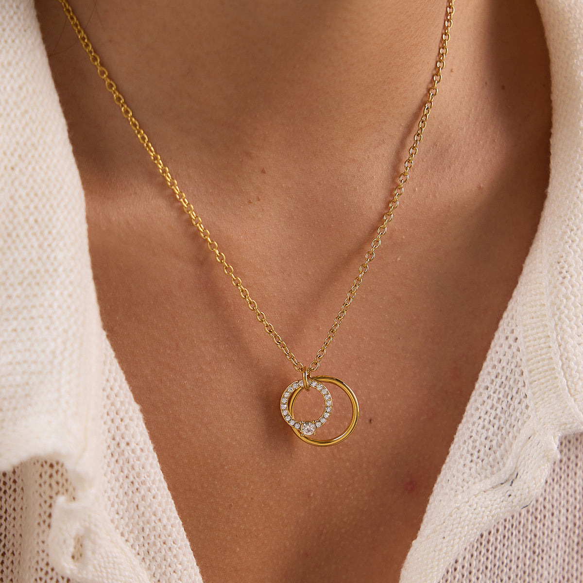 Liaison Necklace