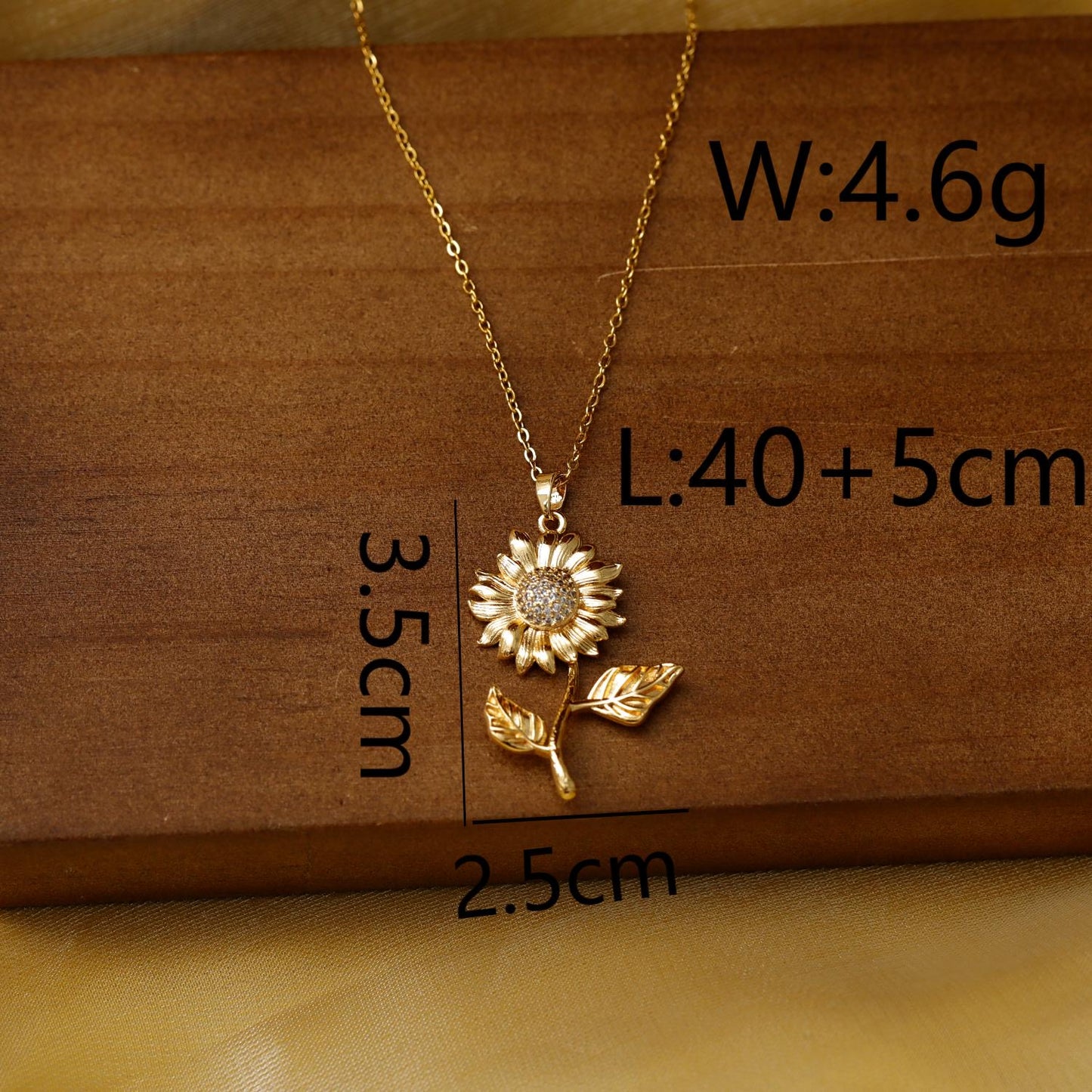 Gale Sunflower Necklace