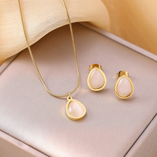 Opaline Set
