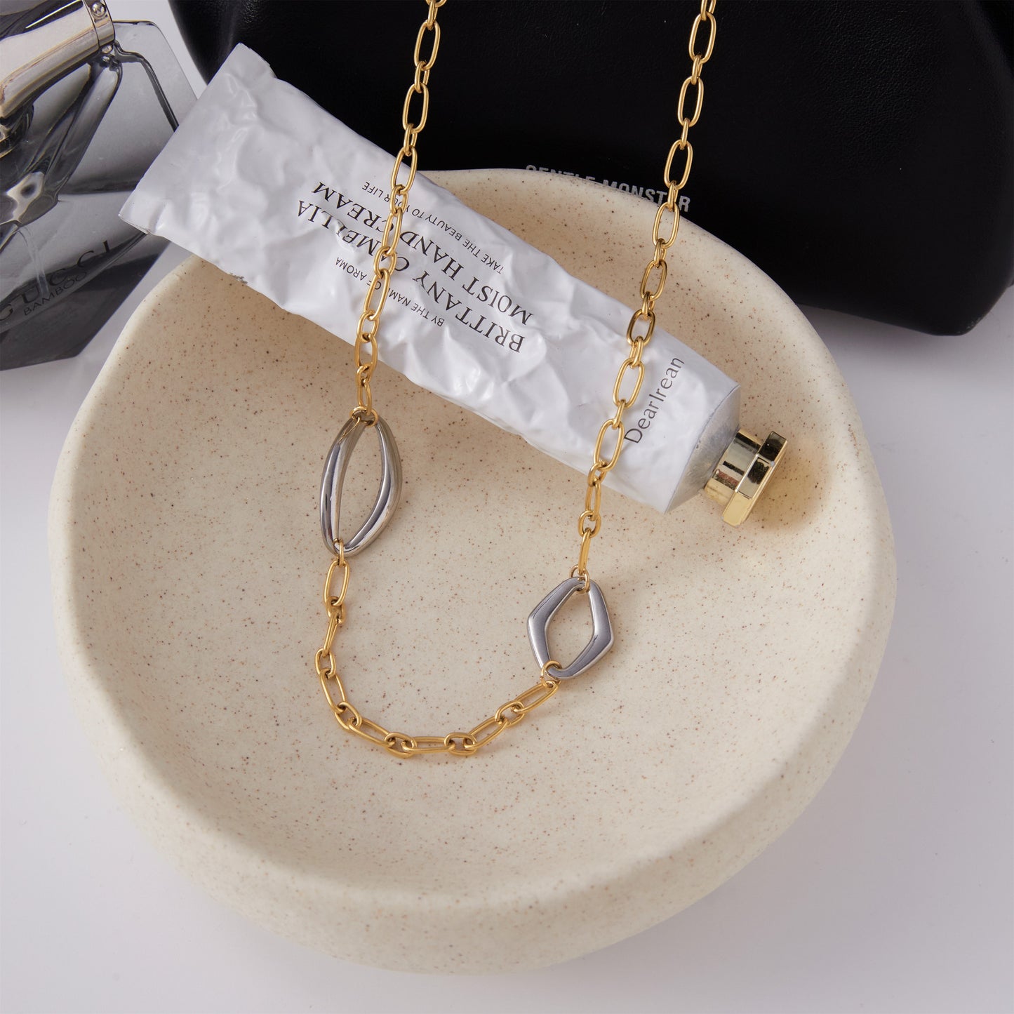 Sculpt Necklace