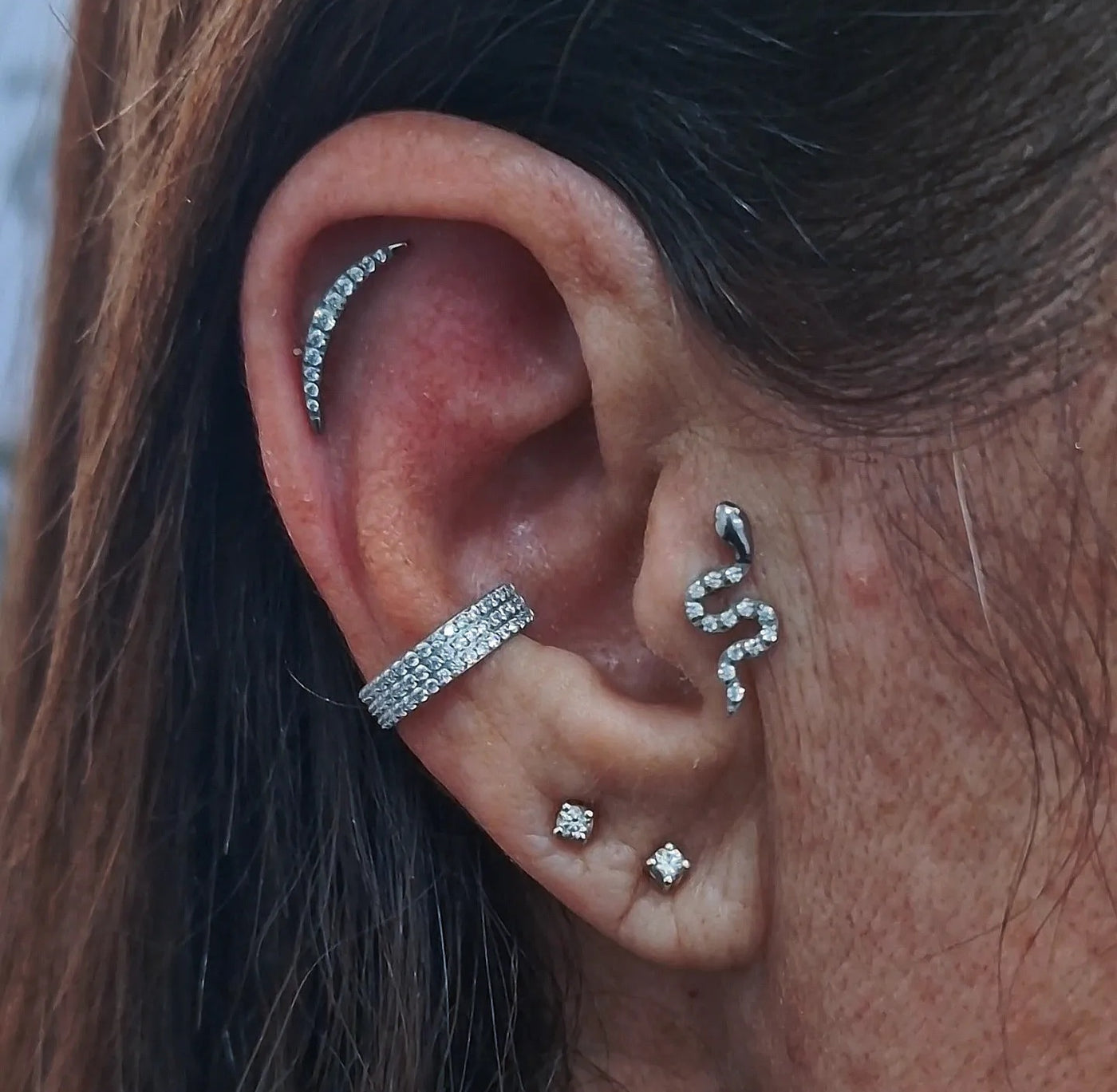 Triple Diamond Clicker Hoop