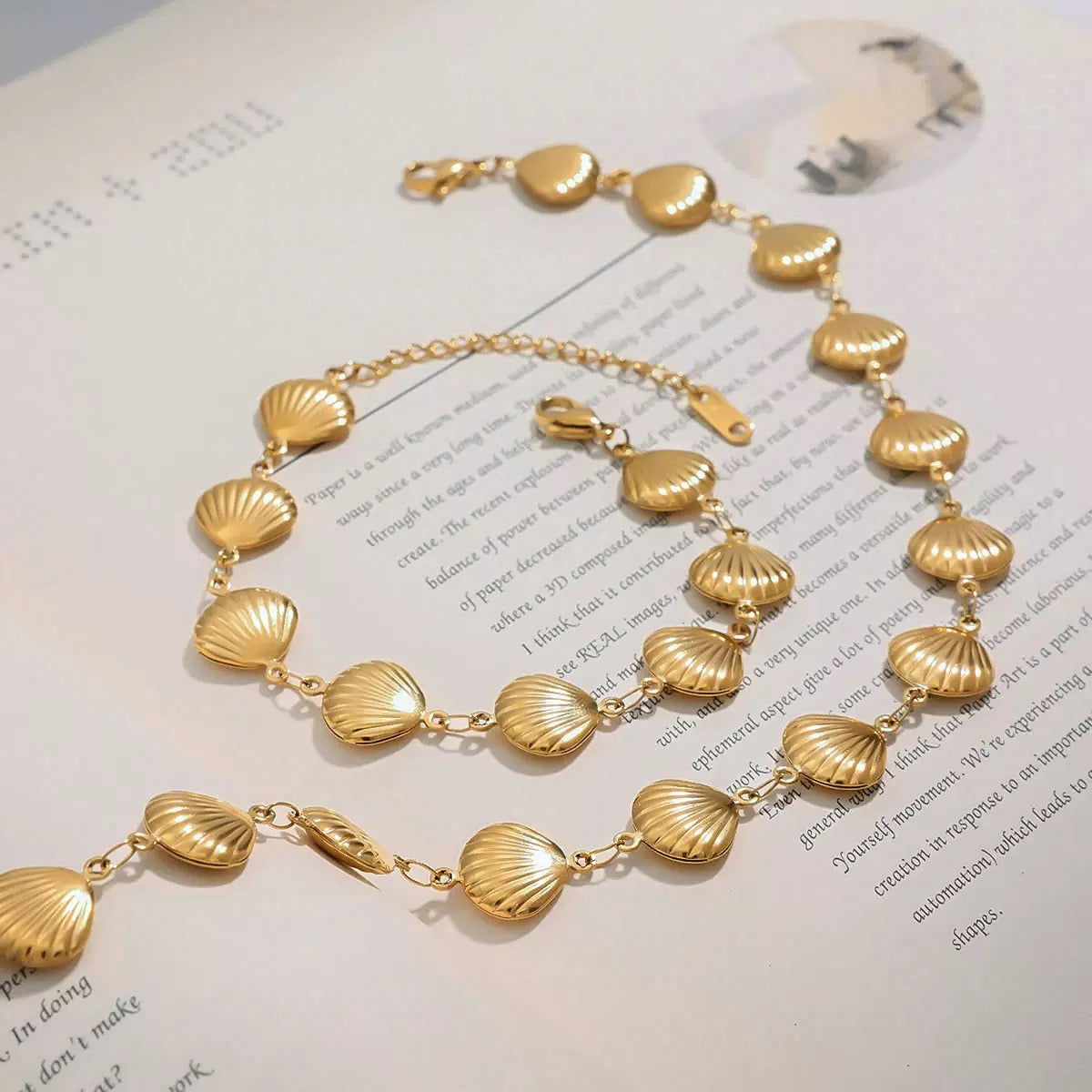 Shelly Necklace