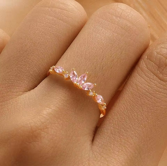 Pinky Crown Ring
