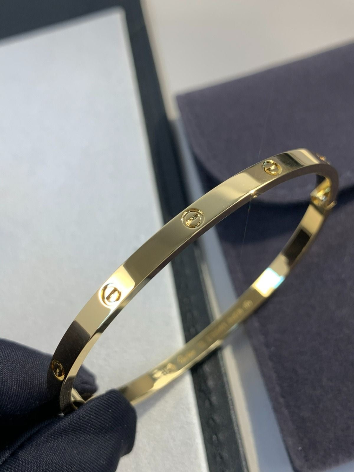 Thin Love Clear Golden Bracelet