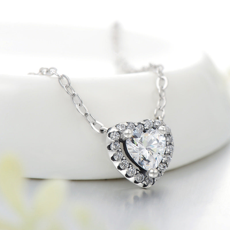 Quennie Necklace