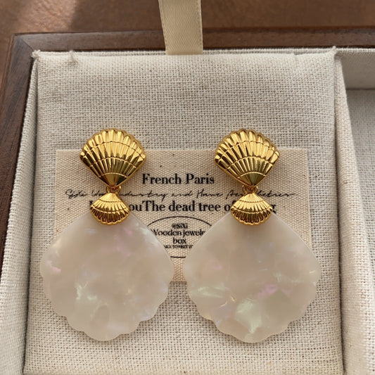Solenne Earrings