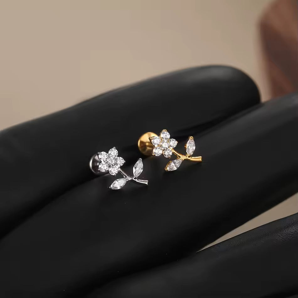 Flower Labret