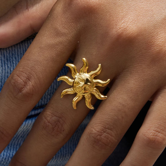 Solar Grace Ring