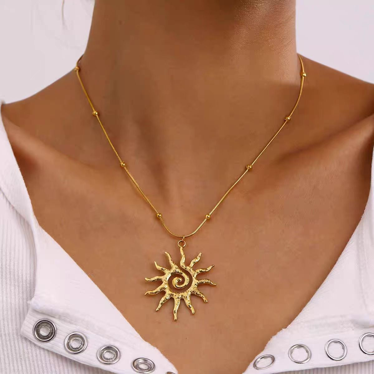 Wayfinder Sun Necklace