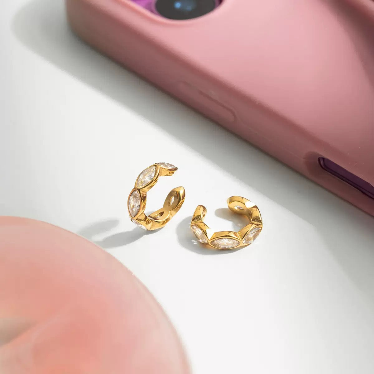 Sparkle Arc Earcuff