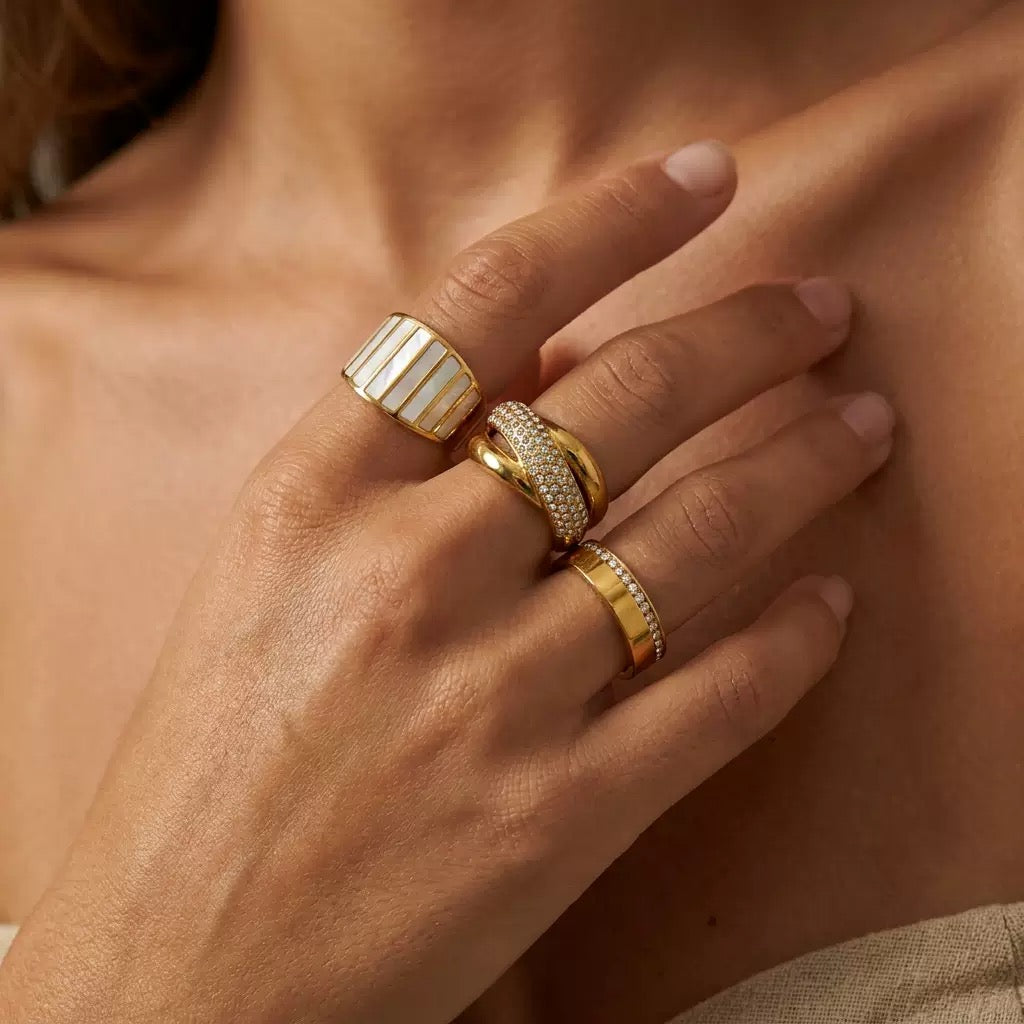 Empire Ring