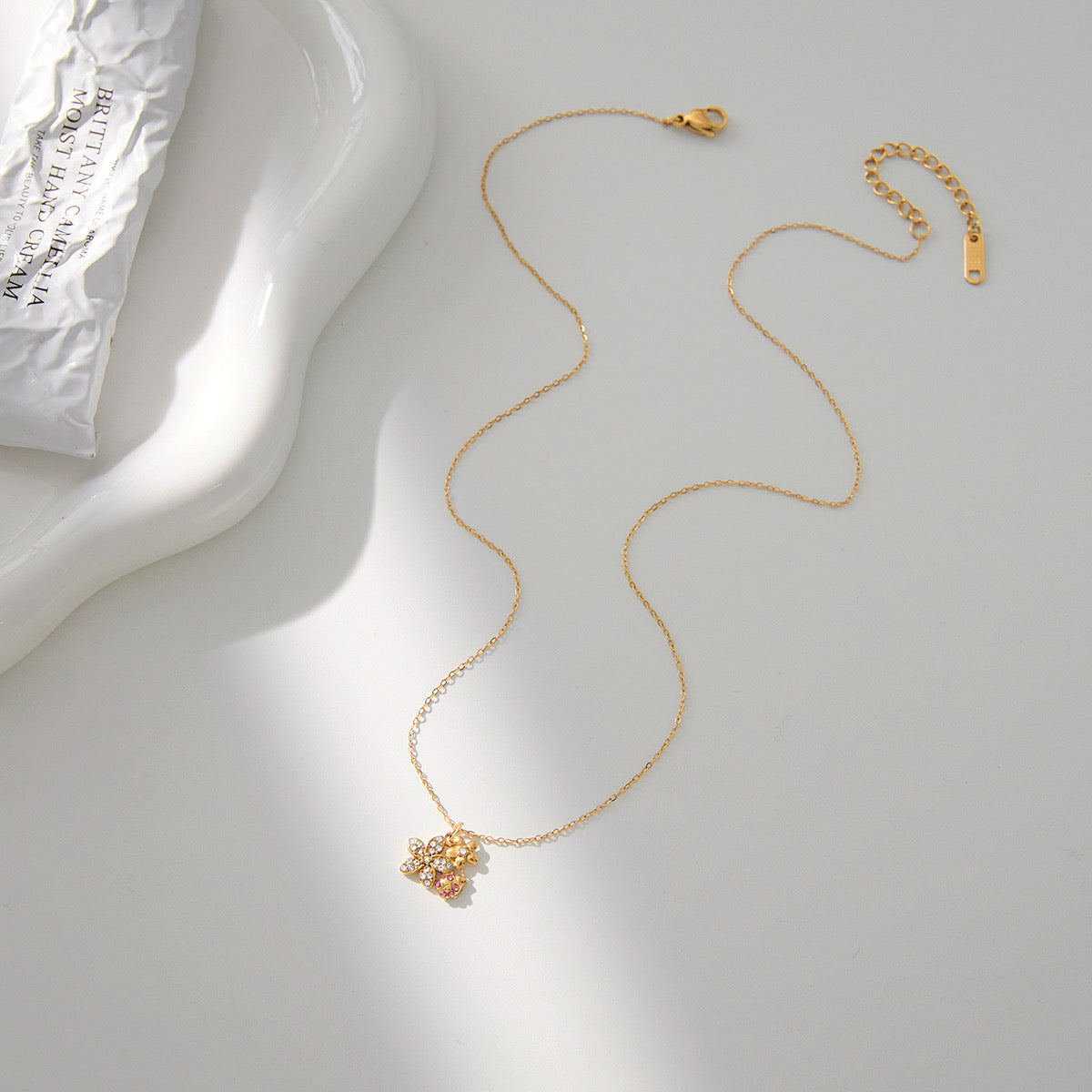Primrose Necklace