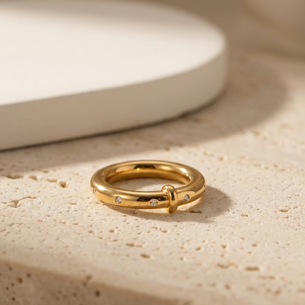 Knot Ring