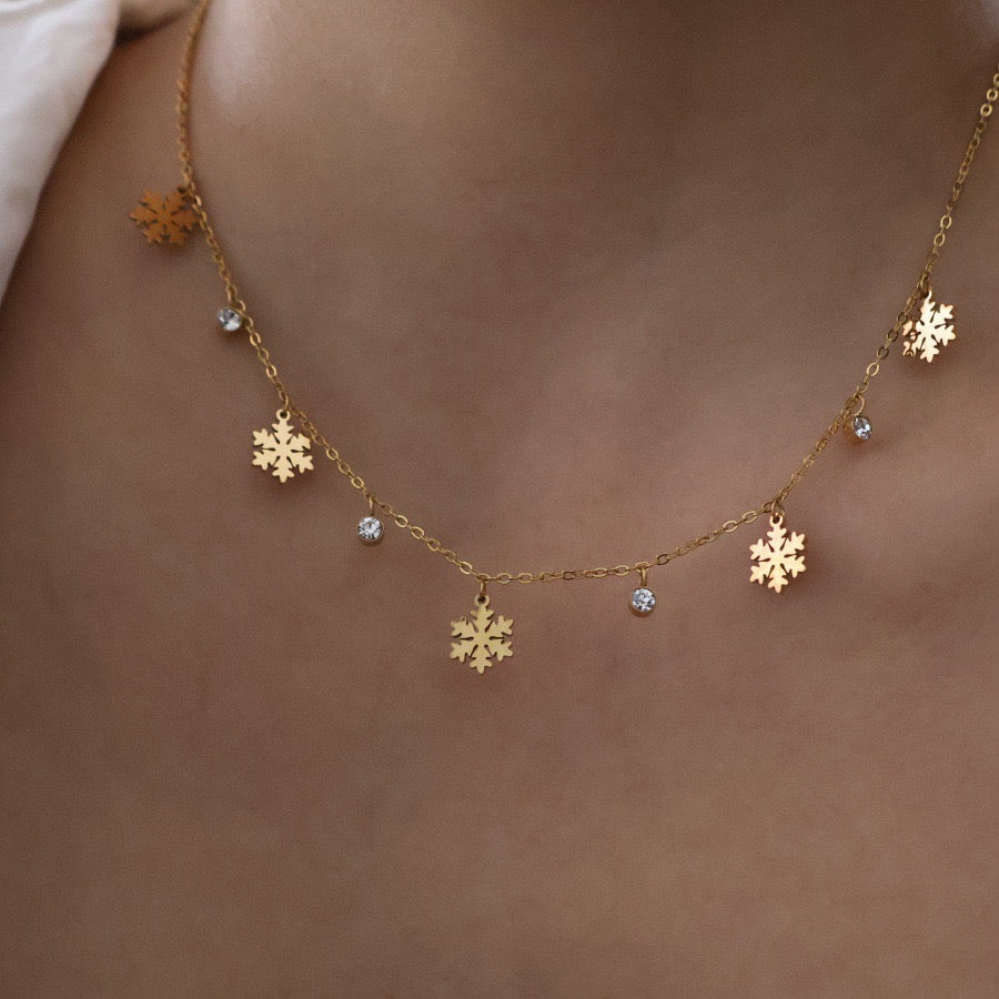 Snowflakes Necklace