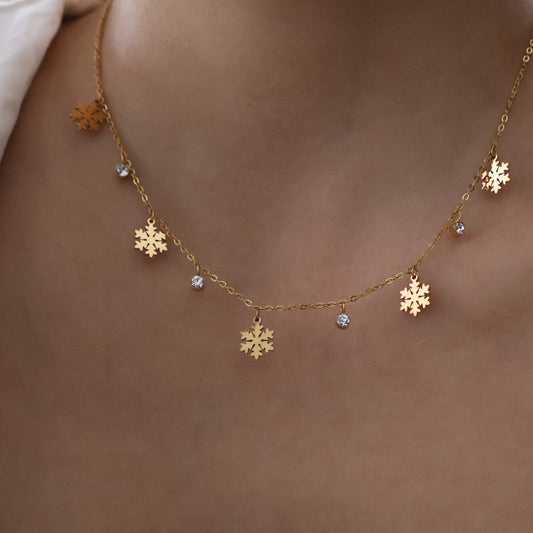 Snowflakes Necklace
