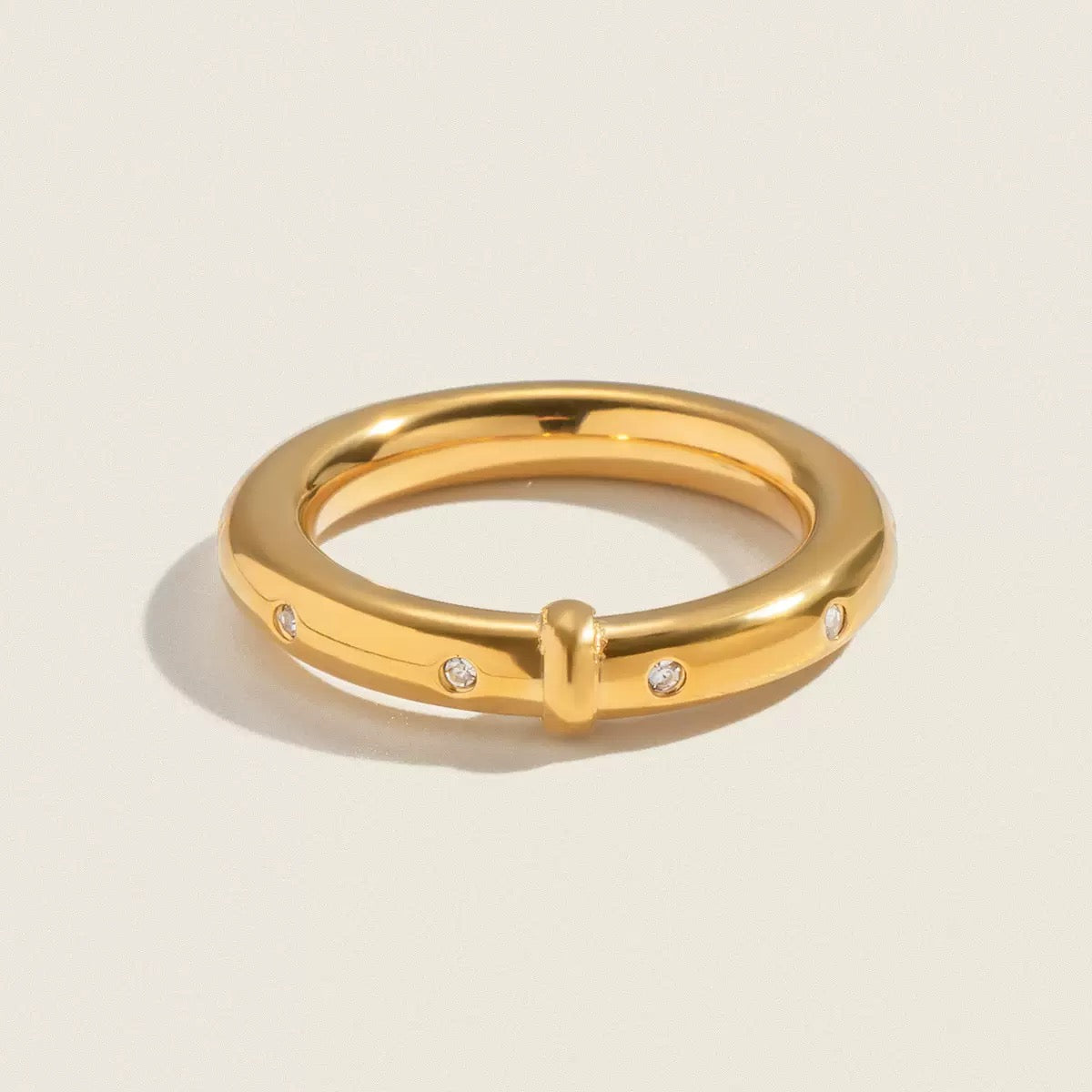 Knot Ring