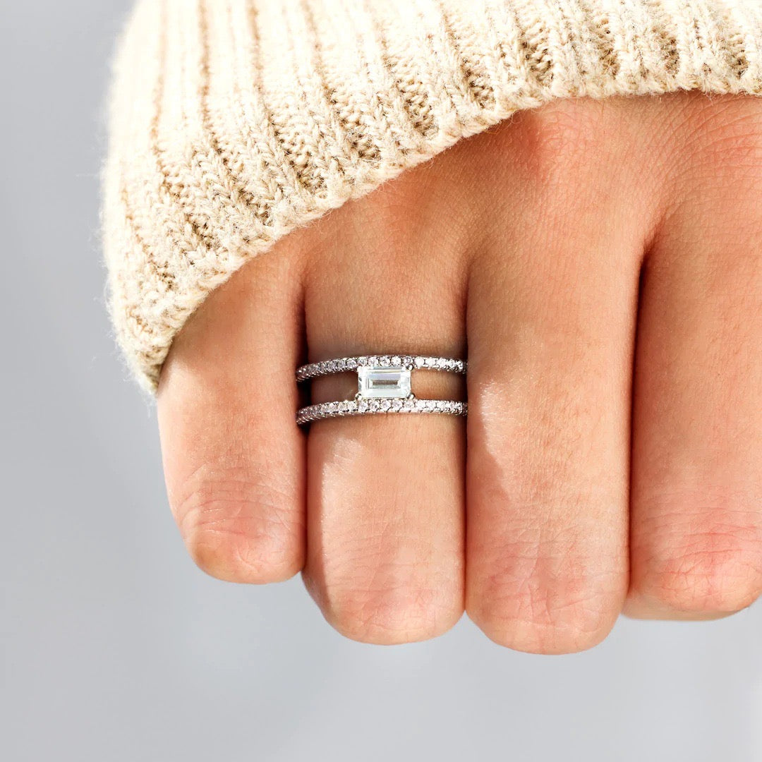 Brilliant Link Ring