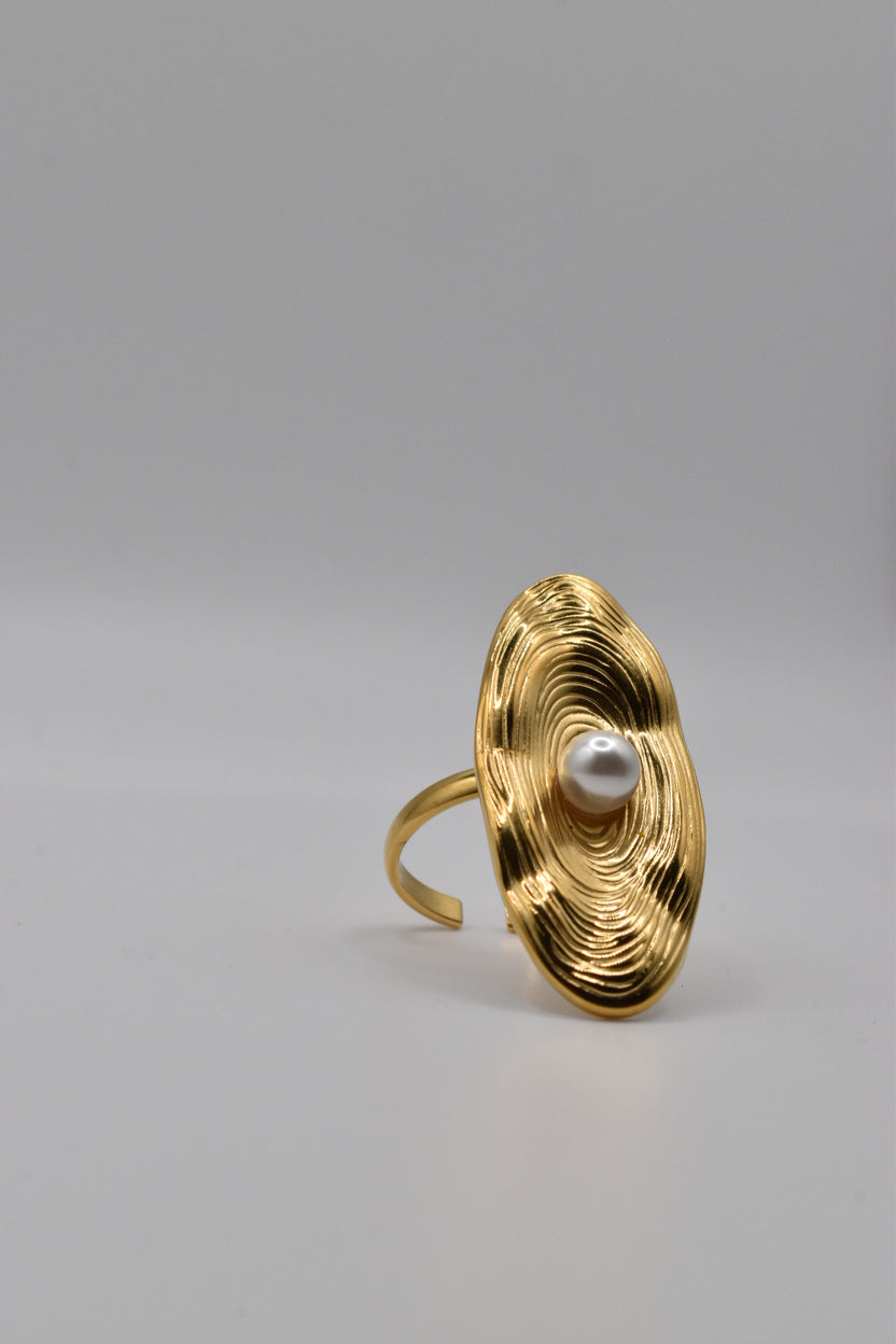 Sea of Gold Ring