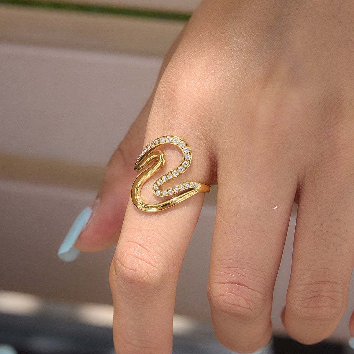 Mika Ring