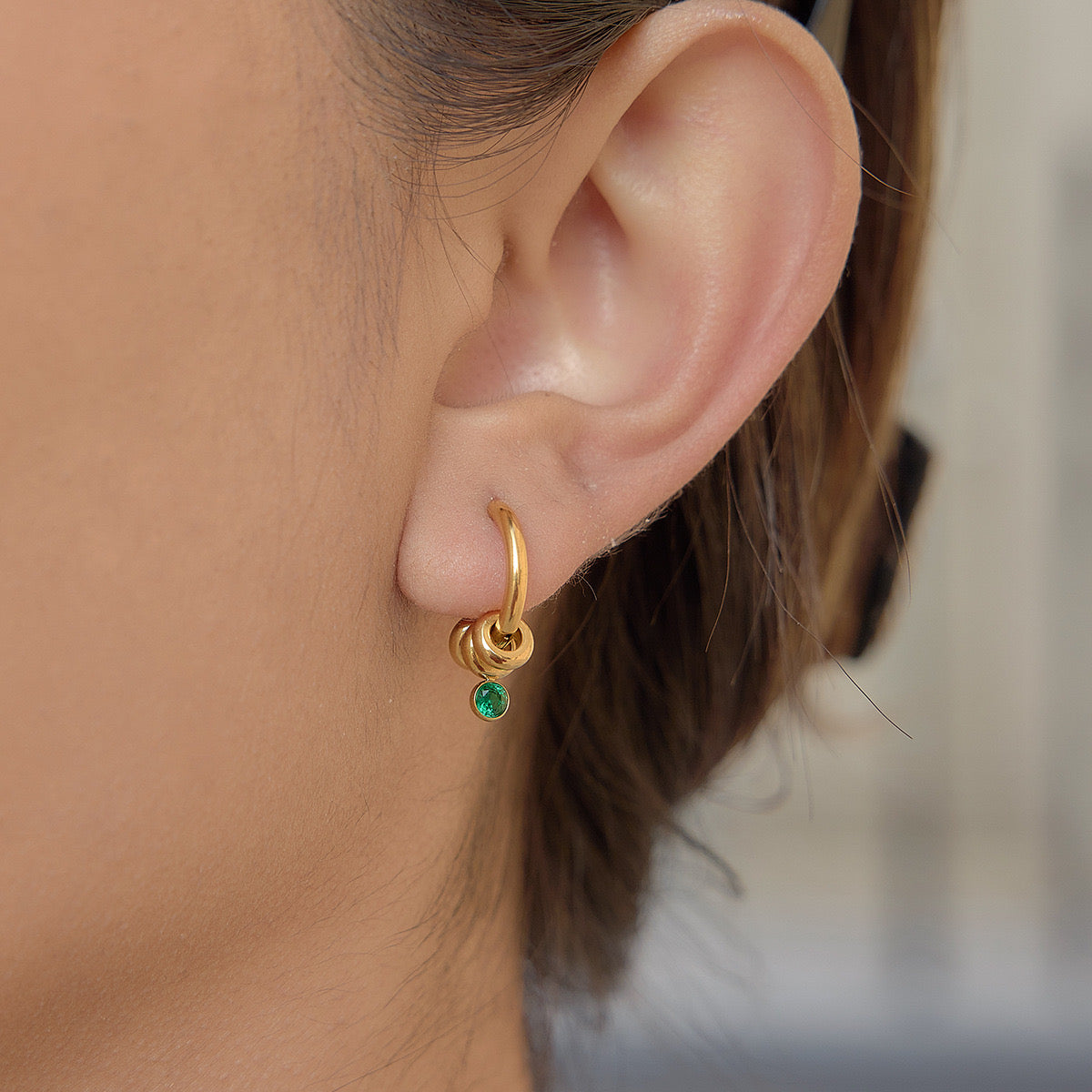 Mirel Hoops