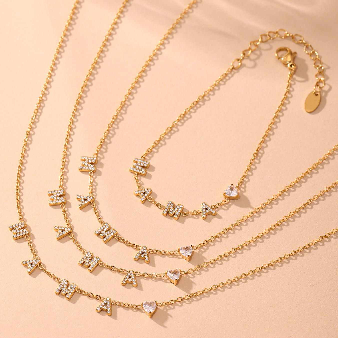 MAMÁ Necklace