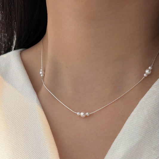 Argent Pearl Necklace