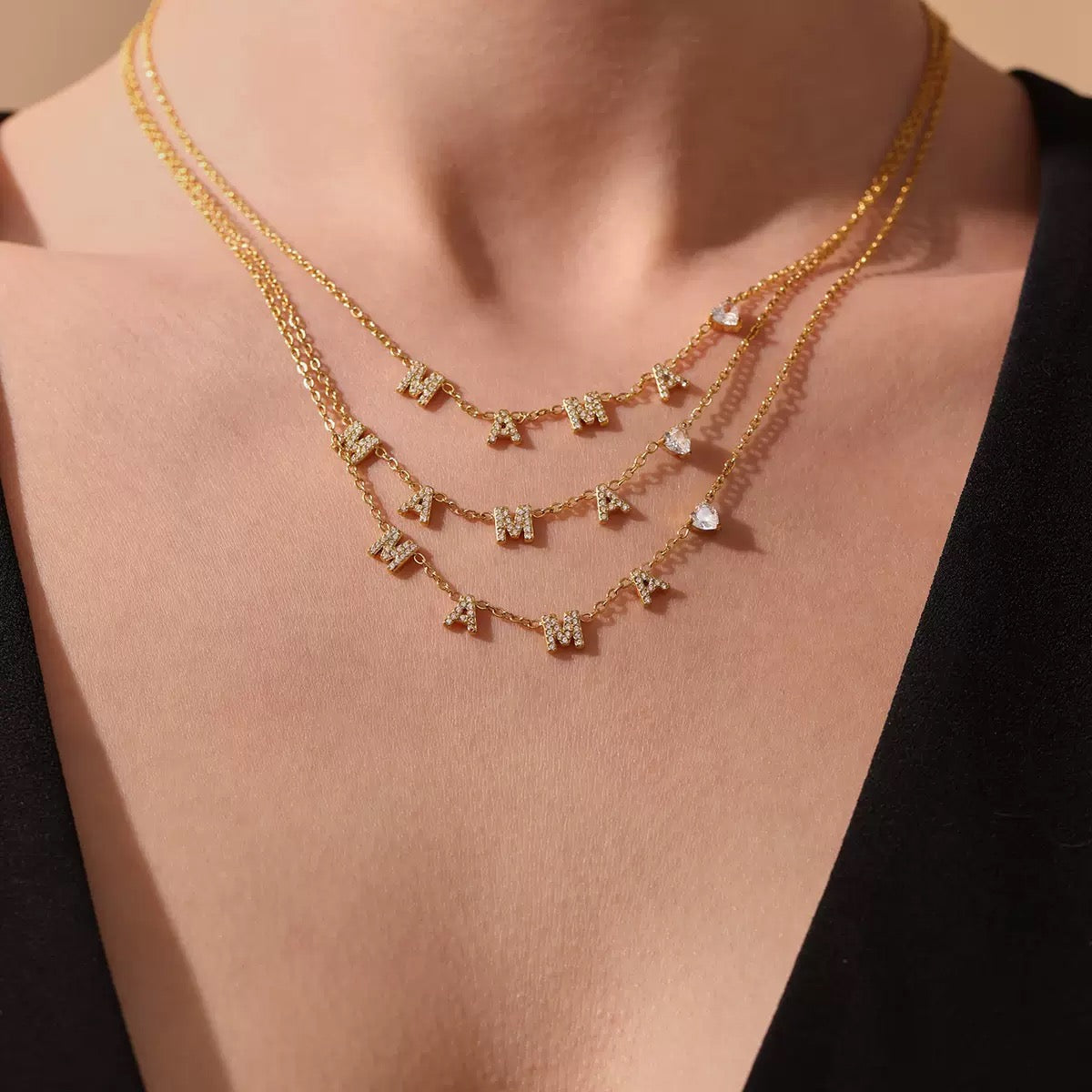 MAMÁ Necklace