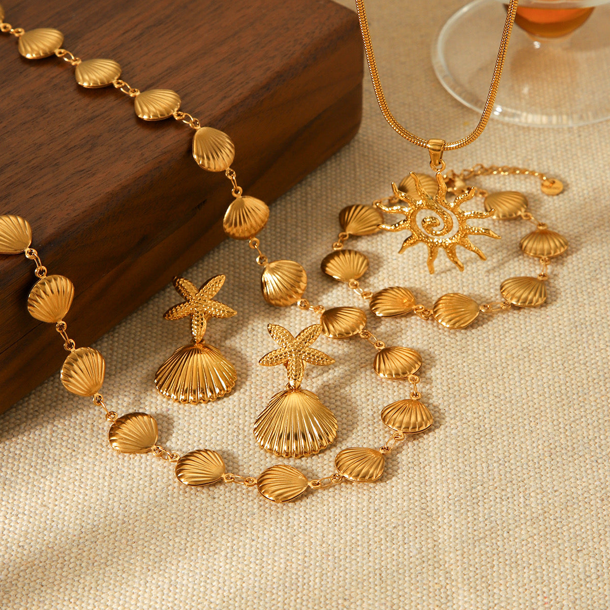Shelly Necklace