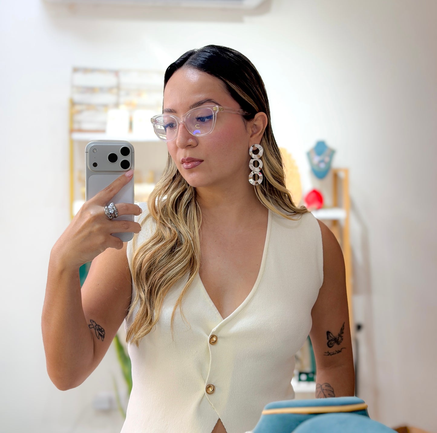 Veyra Earrings