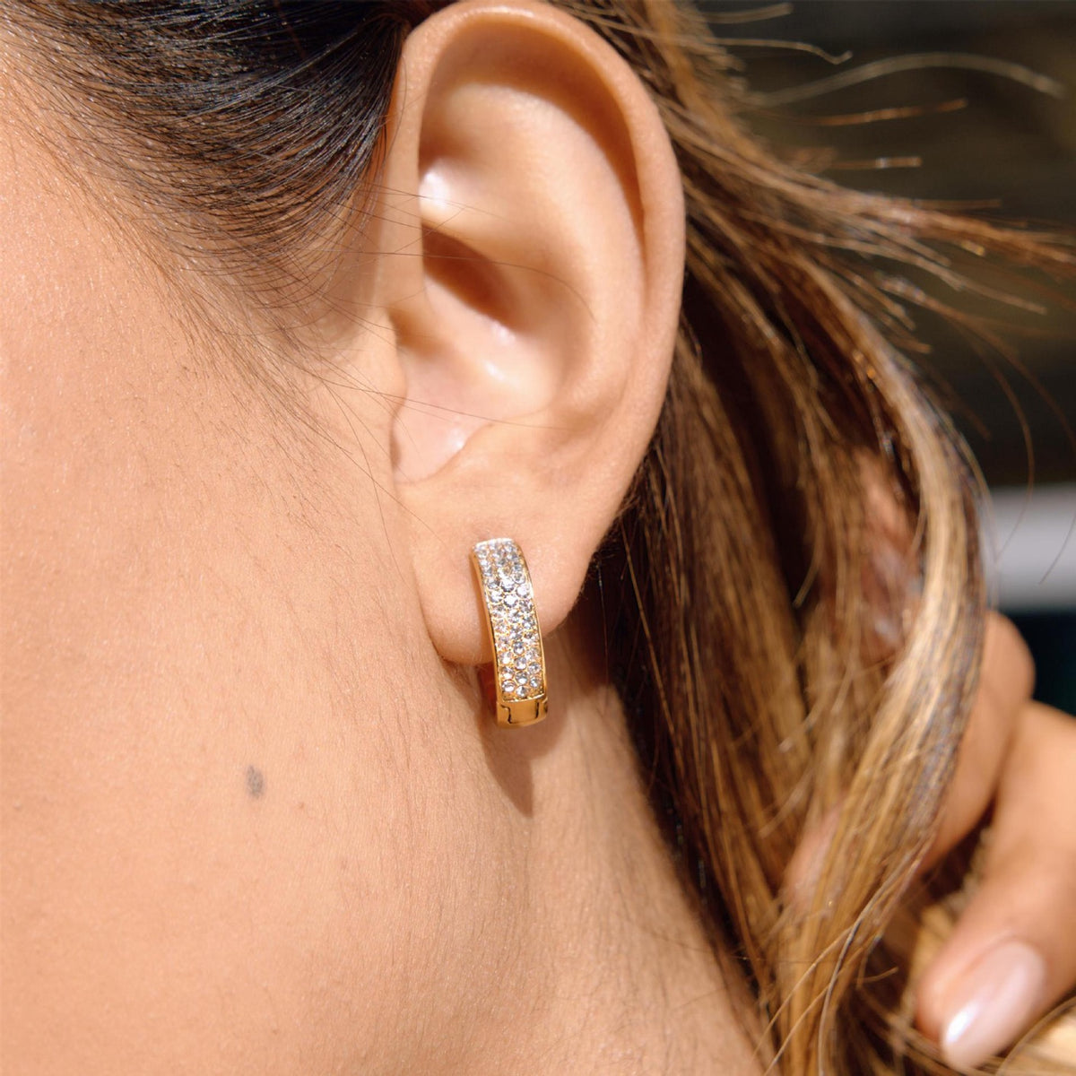 Avelisse Hoops