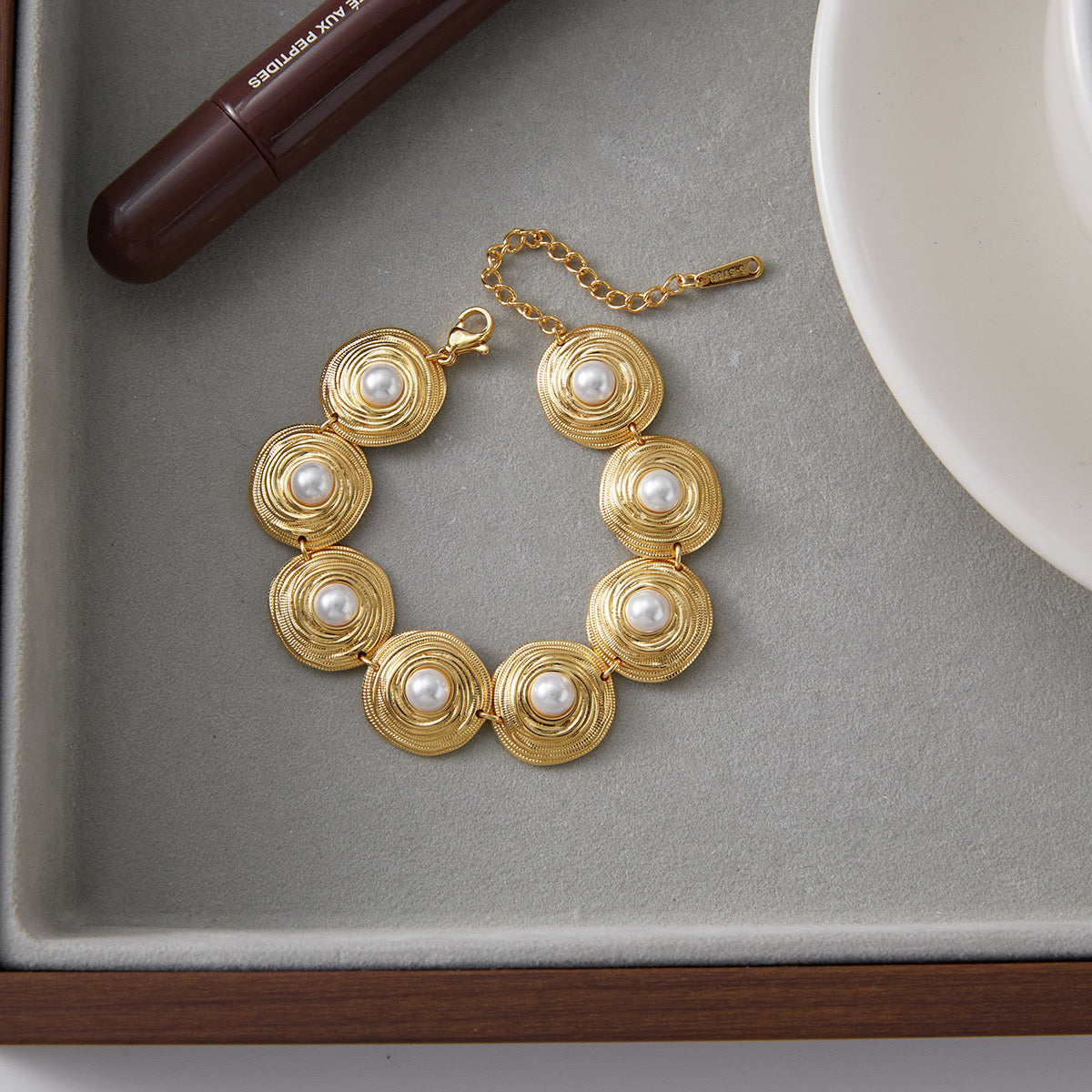 Golden Halo Pearls Bracelet
