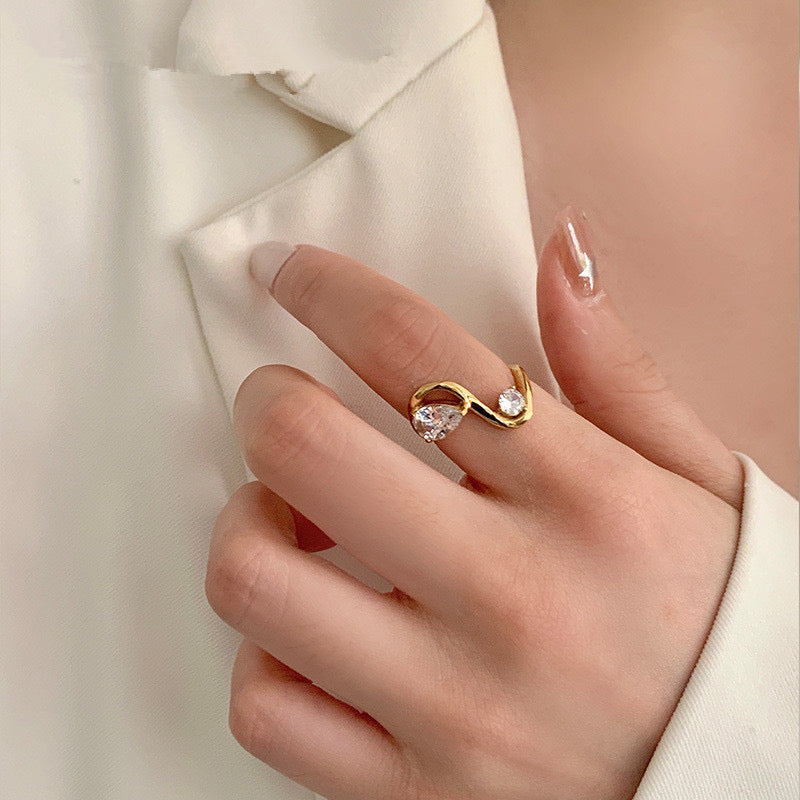 Linear Crystal Ring