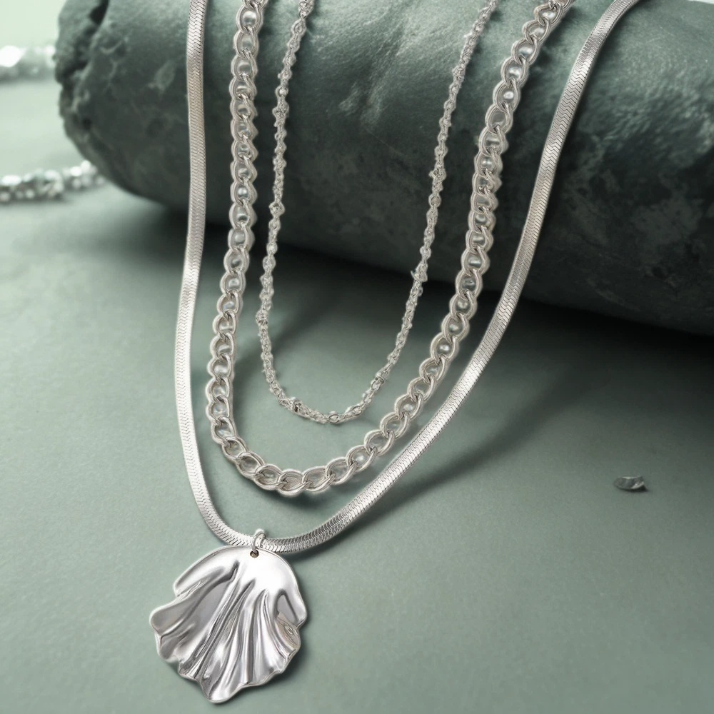 Seashell Layers Necklace