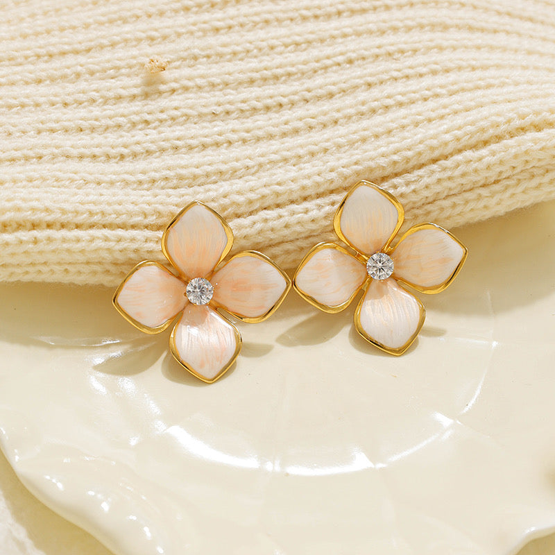 Petal Kiss Earrings