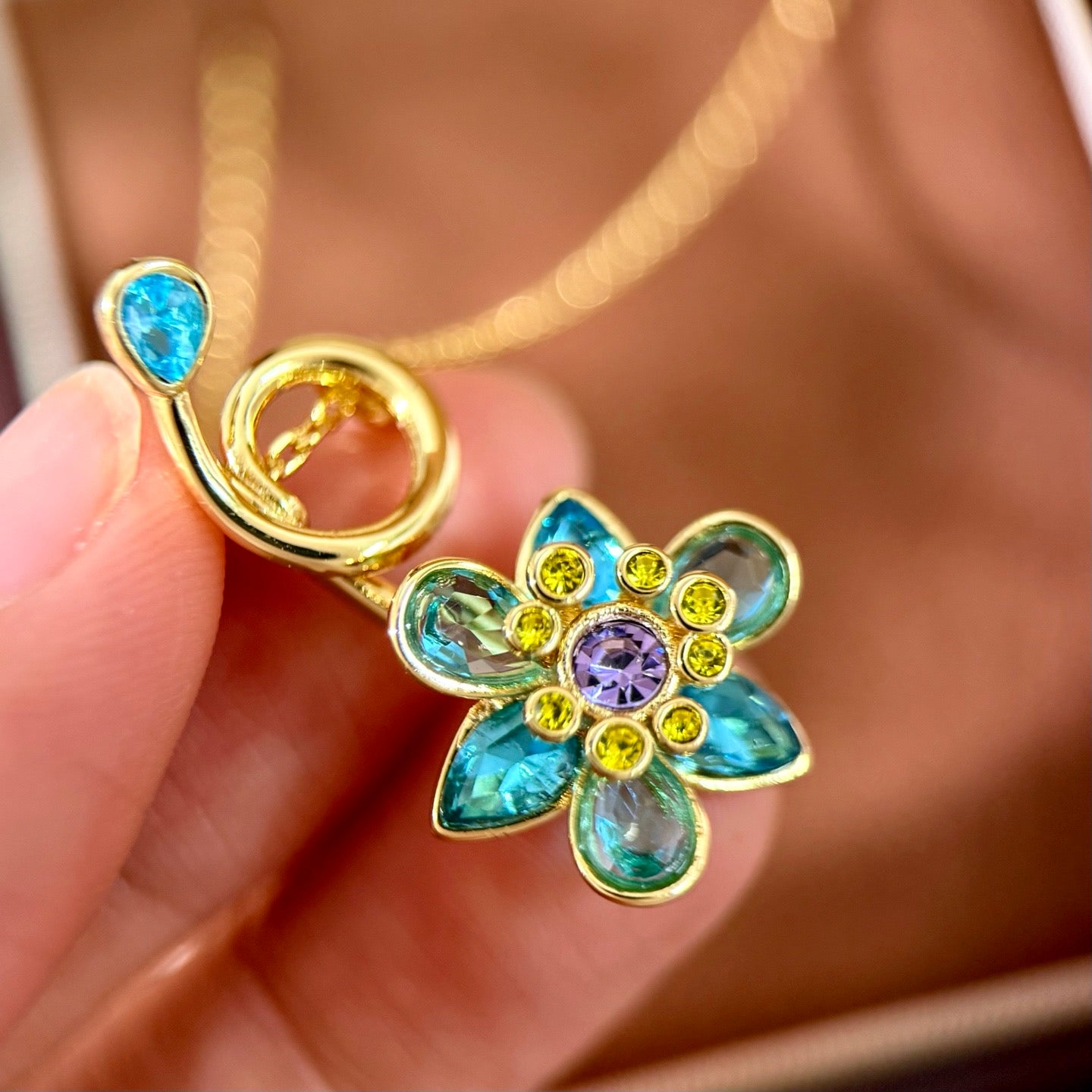 Idyllia Necklace