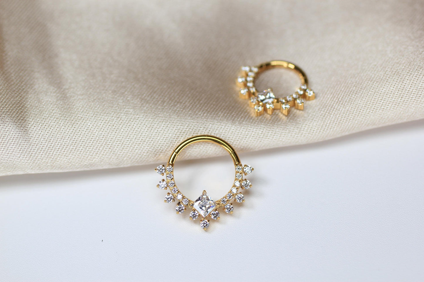 Ethereal Golden Clicker Hoop