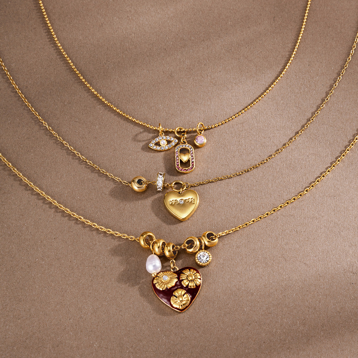 Carmesí Necklace
