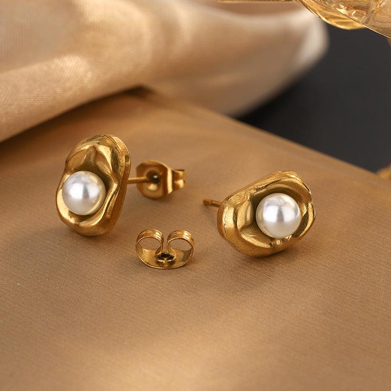 Timeless Pearl Set