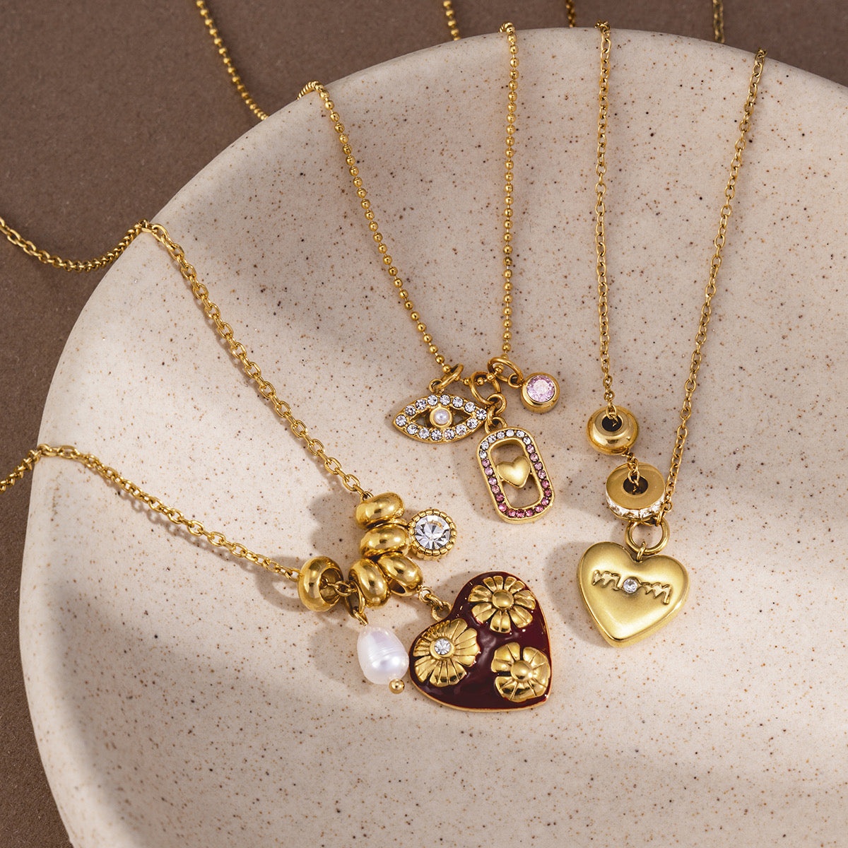 Carmesí Necklace