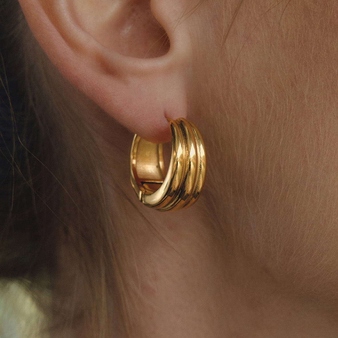 Orvyn Golden Hoops